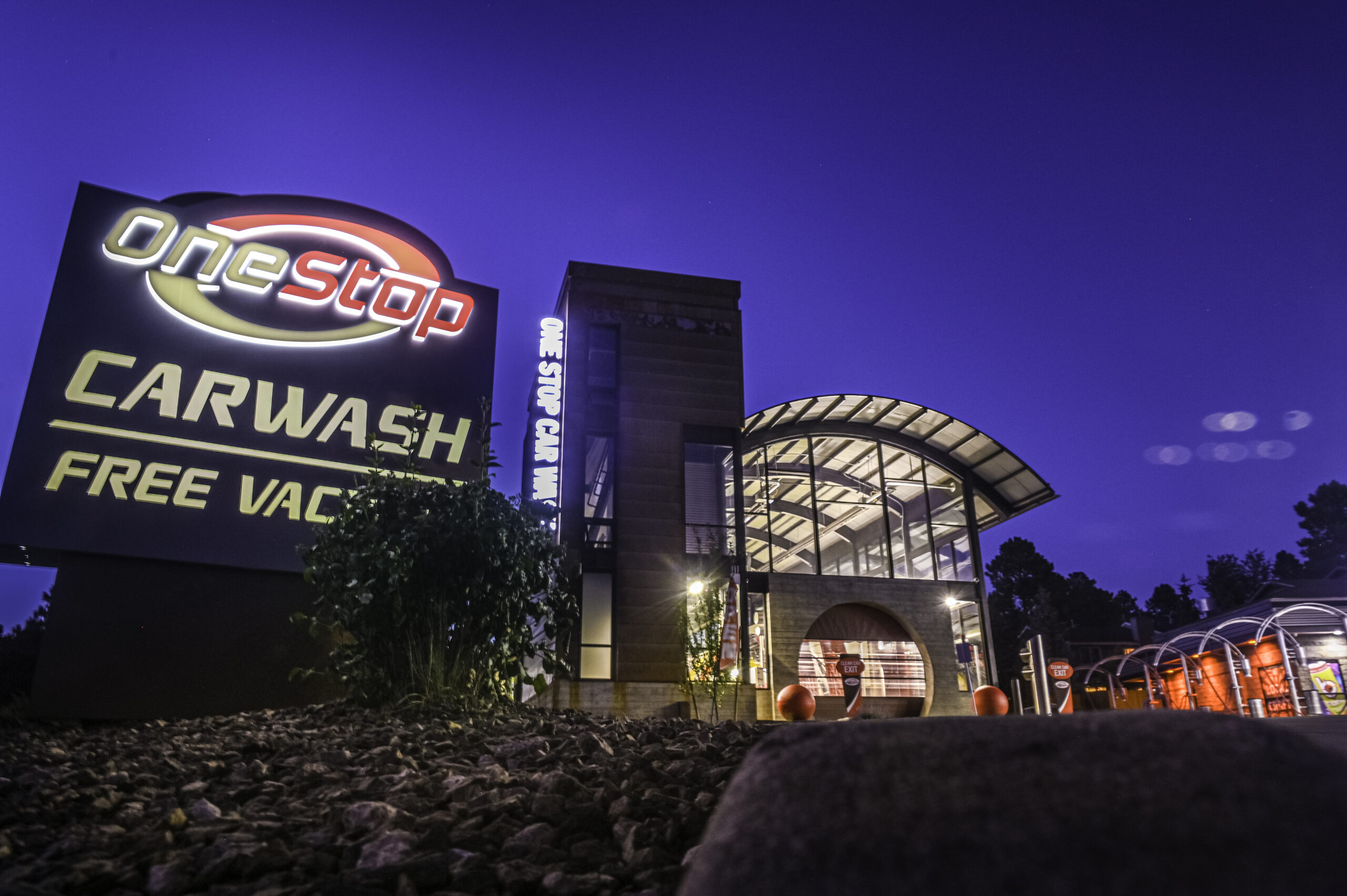 036-carwash-architectural-photography-2017ther2studio